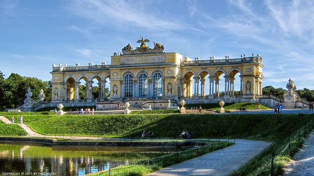 Gloriette-Castle Schoenbrunn 1