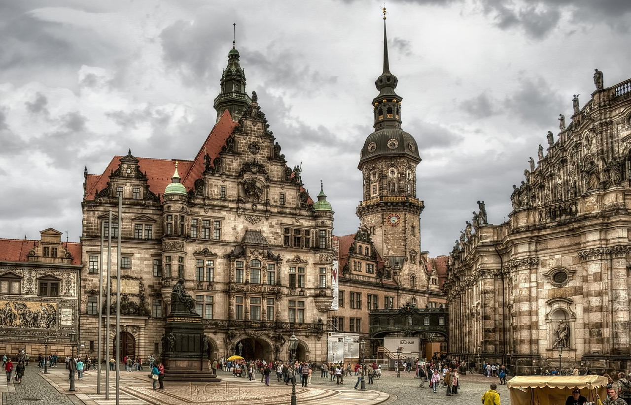 Georgenbau in Dresden by pingallery