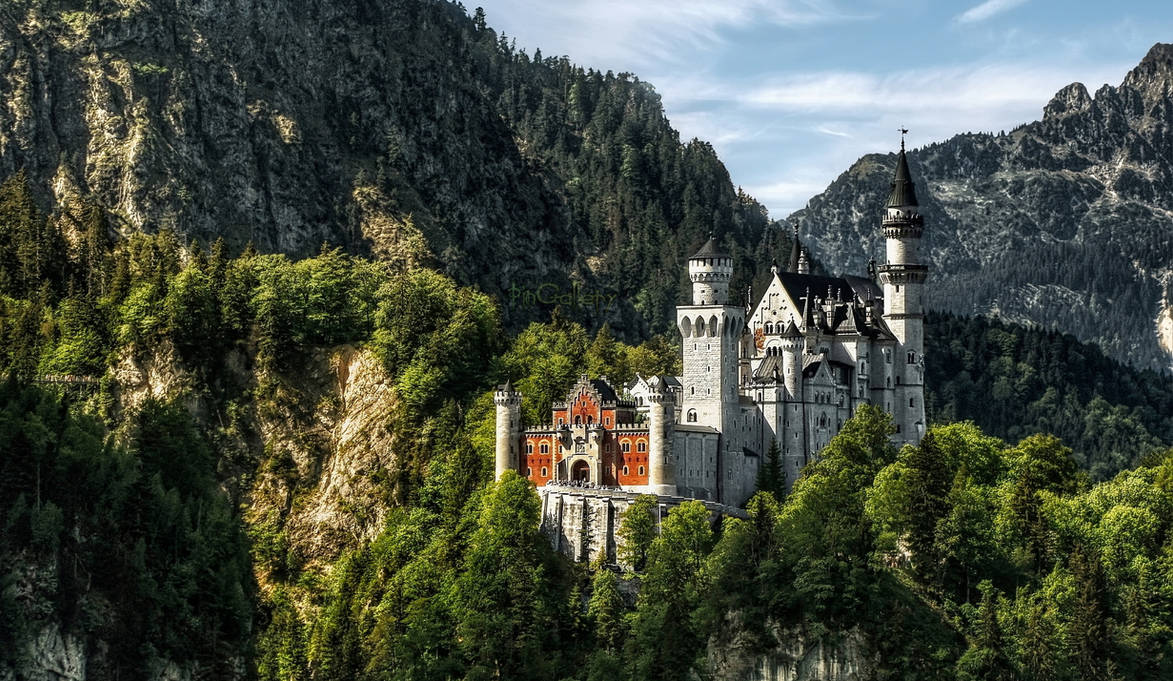 Castle Neuschwanstein III by pingallery