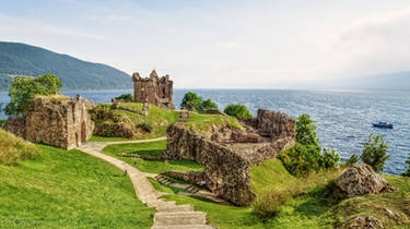 Scotland - Ruins of Urquhart Castle