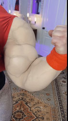 Inflatagirl Fmg female musclegrowth