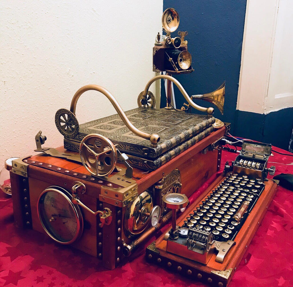 Steampunk computer by ovdiem on DeviantArt