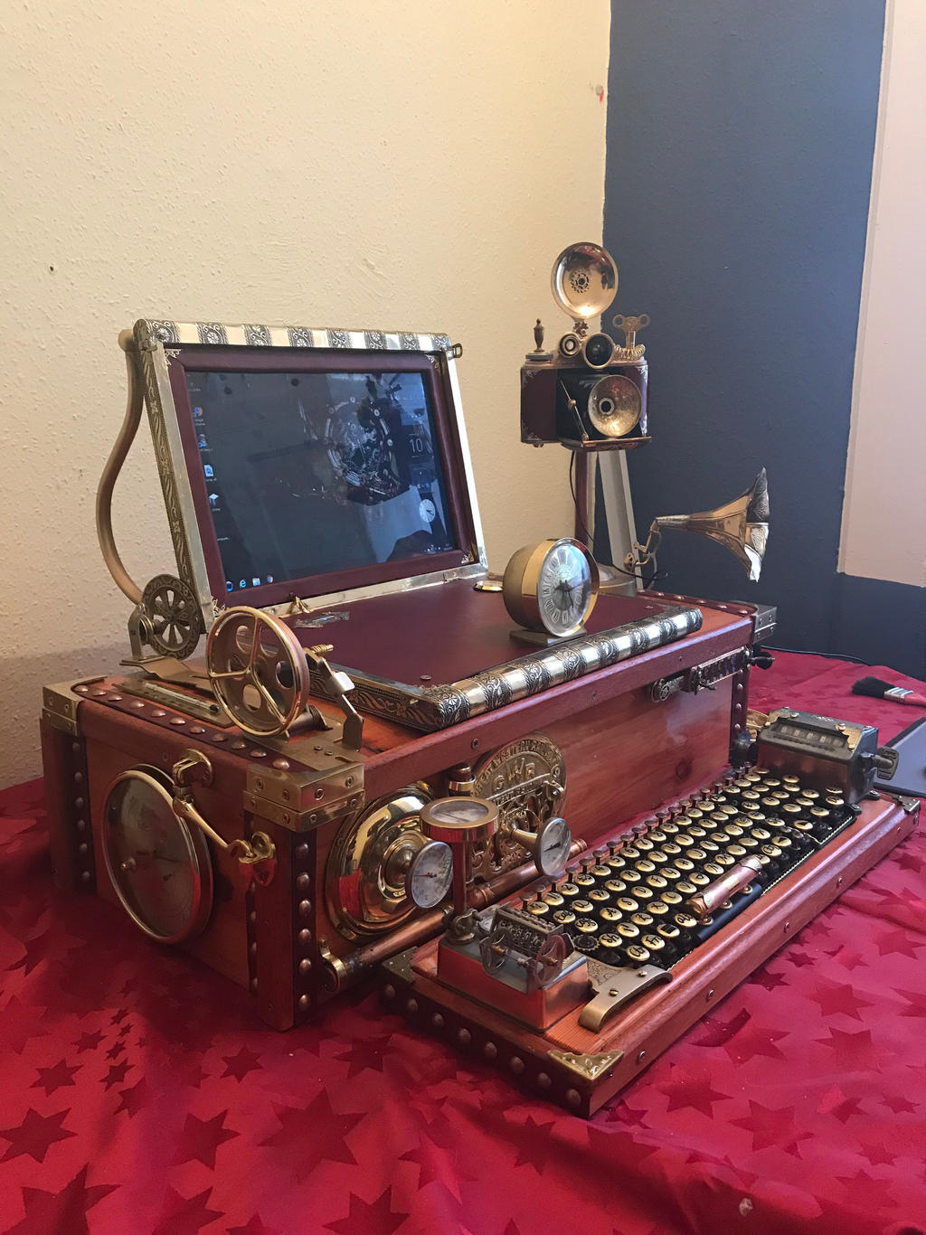 Steampunk computer by ovdiem on DeviantArt