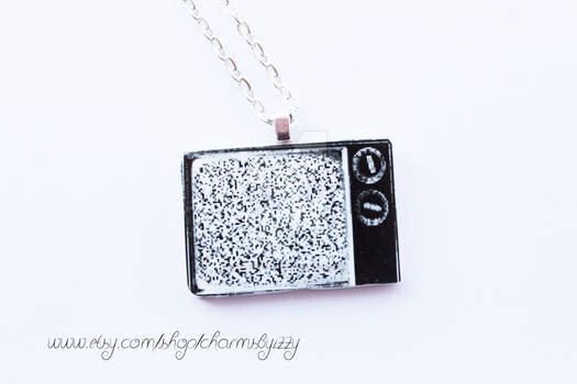 Kitsch Fuzzy Tv Print Charm Necklace