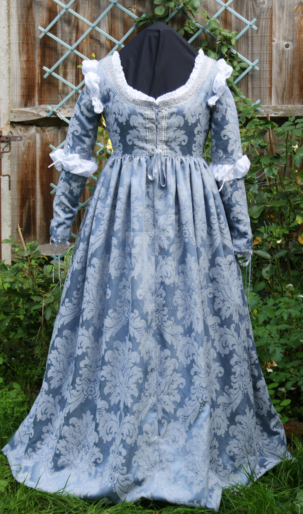 renaissance dress blue Renaissance Fitted linen dress with asymmetric hem German Rose