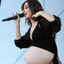 Preggomania: Hailee Steinfeld 4 months Pregnant