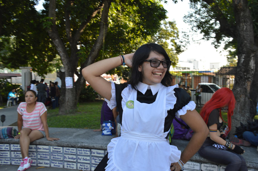 Cosplay Maid ConComics 2015