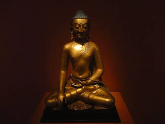 Sitting lord Buddha