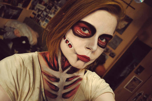 Attack On Titan Annie Cosplay facepaint