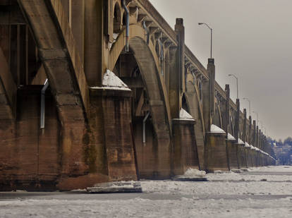 Columbia Bridge