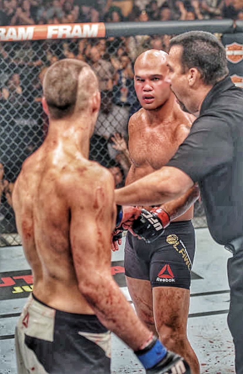 Is Comp.Reebok An Official Site?