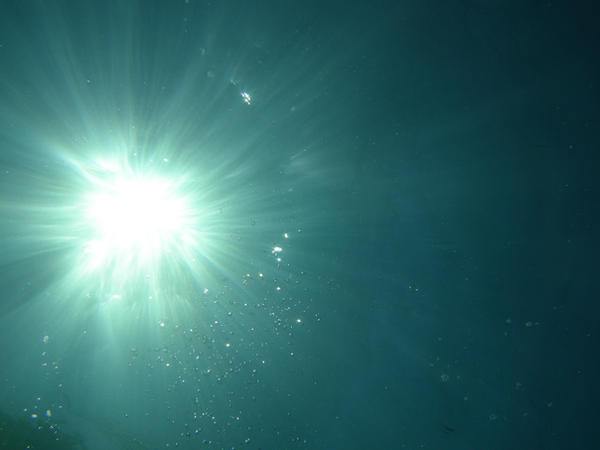 Luce Sott Acqua By Bluefrogbazar On Deviantart