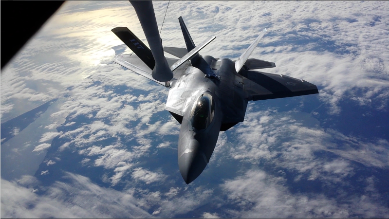 F-22 Raptor Refuel