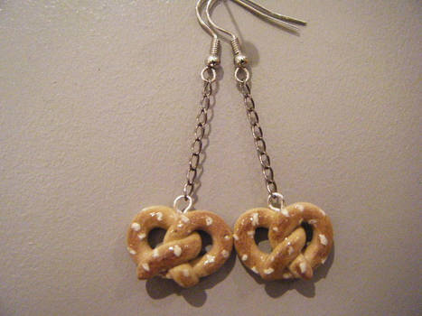 Pretzel Earrings