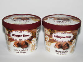 Double Haagen-Dazs Chocolate Ice Cream Cups