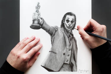 Joker / Joaquin Phoenix + YouTube Video