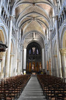 La Nef de la Cathedrale de Lausanne