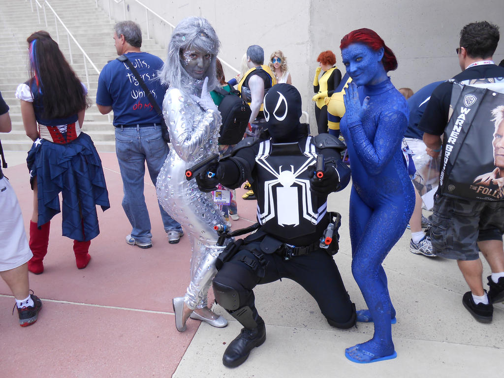 Venom with Emma Frost and Mystique