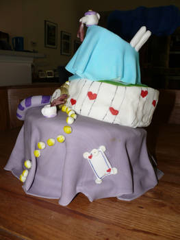 Alice in Wonderland Cake2