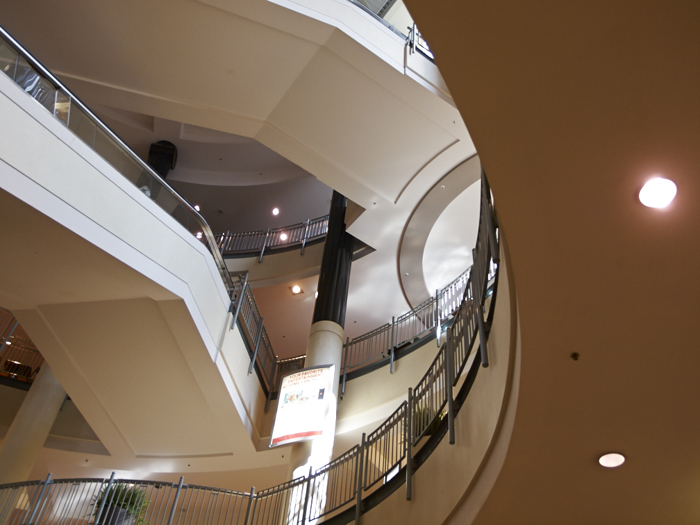 Circle City Mall escalator area