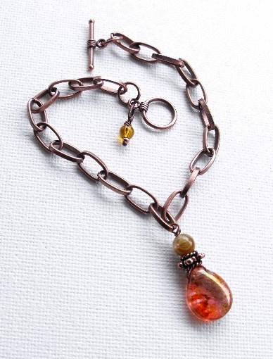 Amber in Chains bracelet