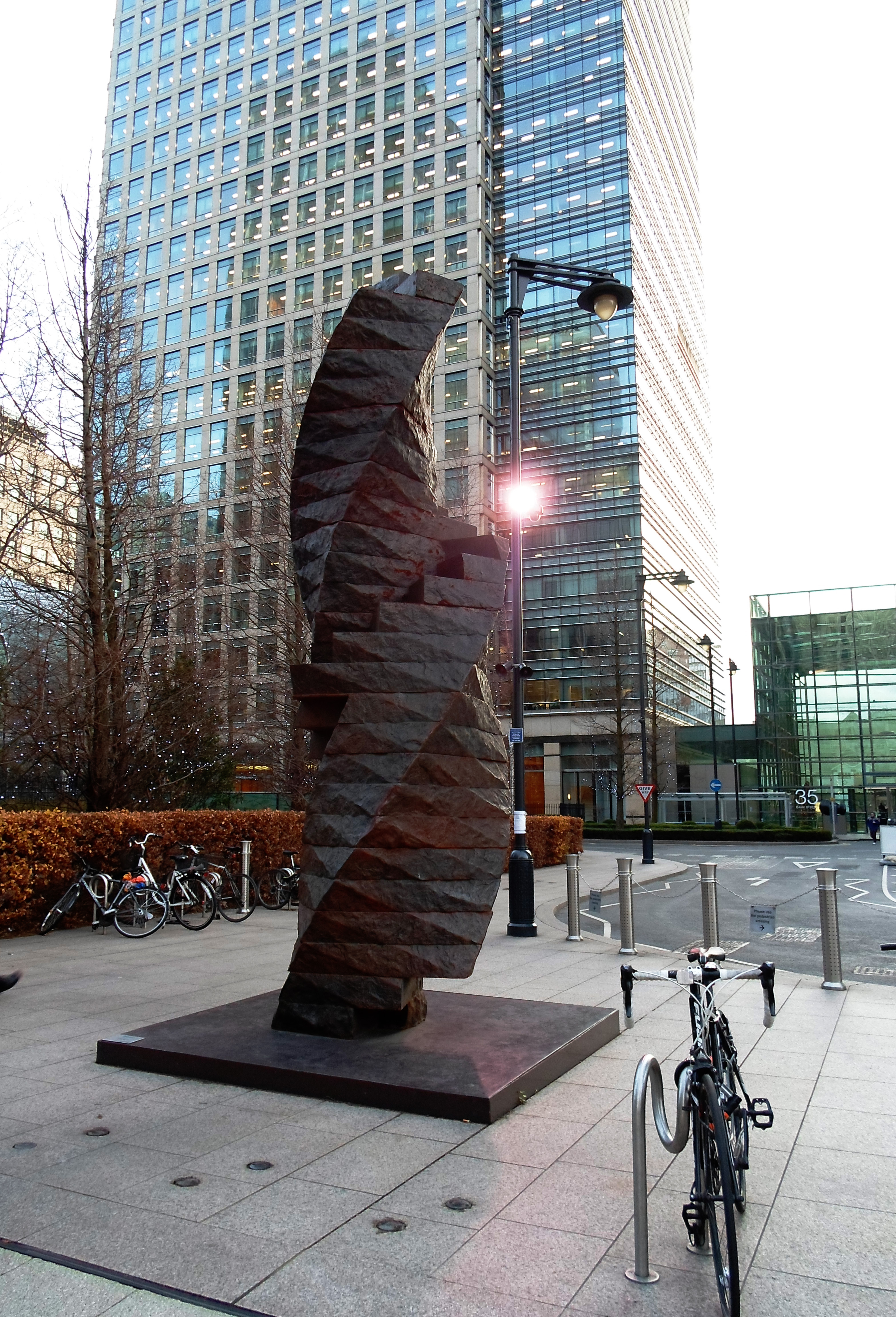 Canary Wharf 13