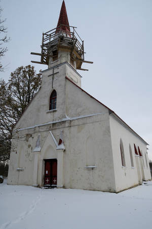 Saarde Church by MASYON