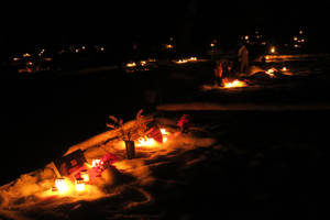 Christmas time in cemetery 8