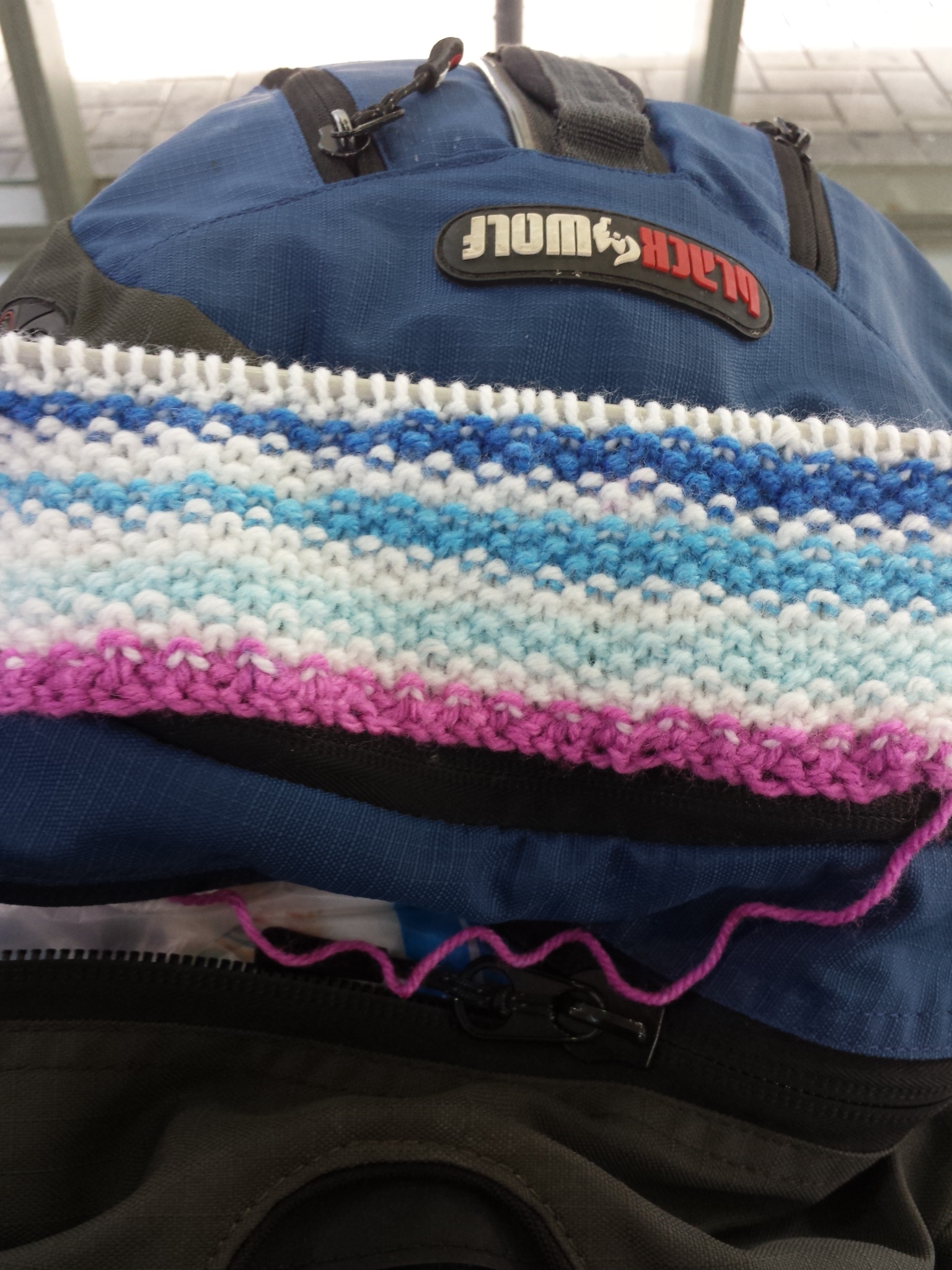 Seed stitch scarf WIP 1