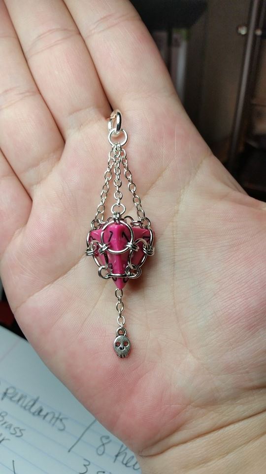 Chainmaille dice pendant