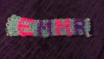 RainbowLoom Name Bracelet (EMMA)