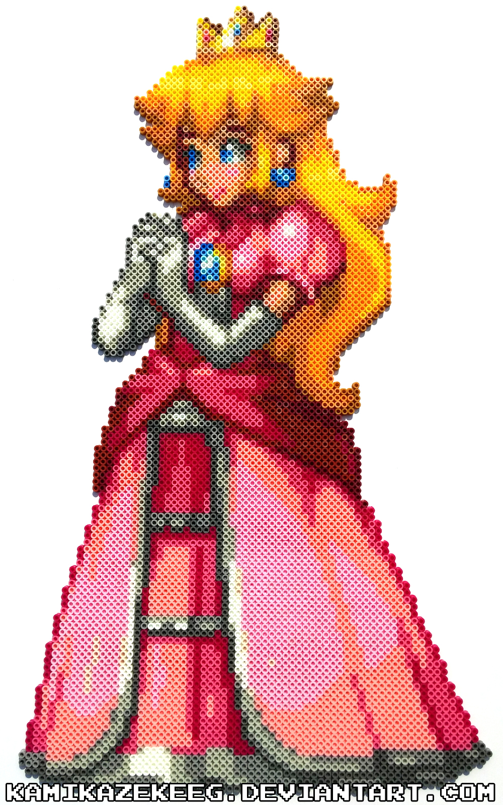 Princess Peach Perler Beads by kamikazekeeg on DeviantArt
