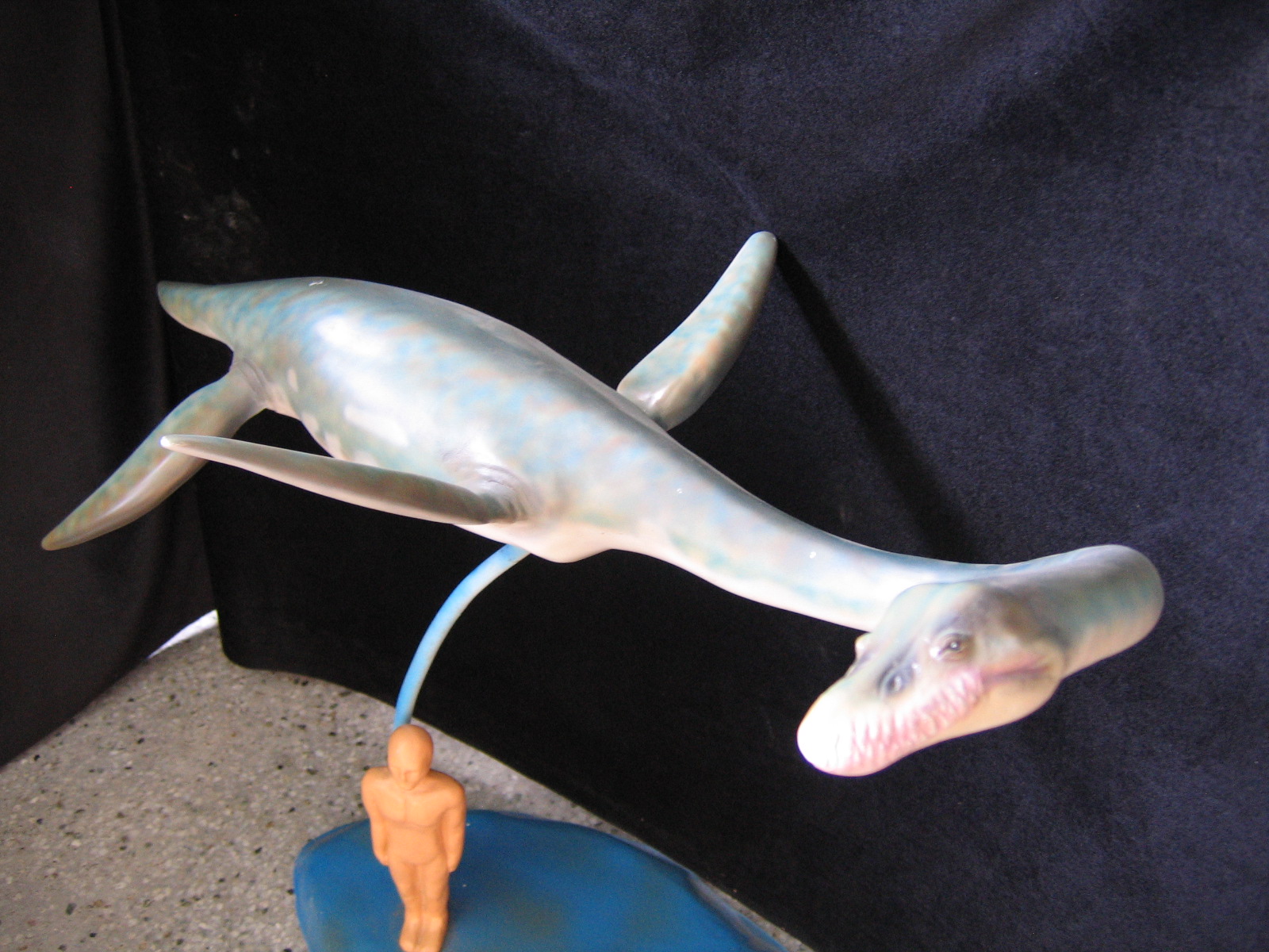 Elasmosaur sculpture 2