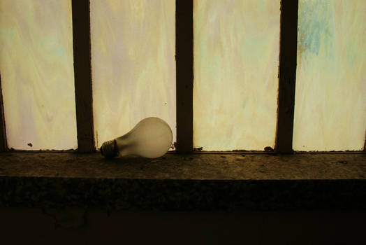 Light Bulb Window