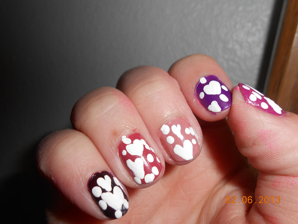 Hearts and dots nail art