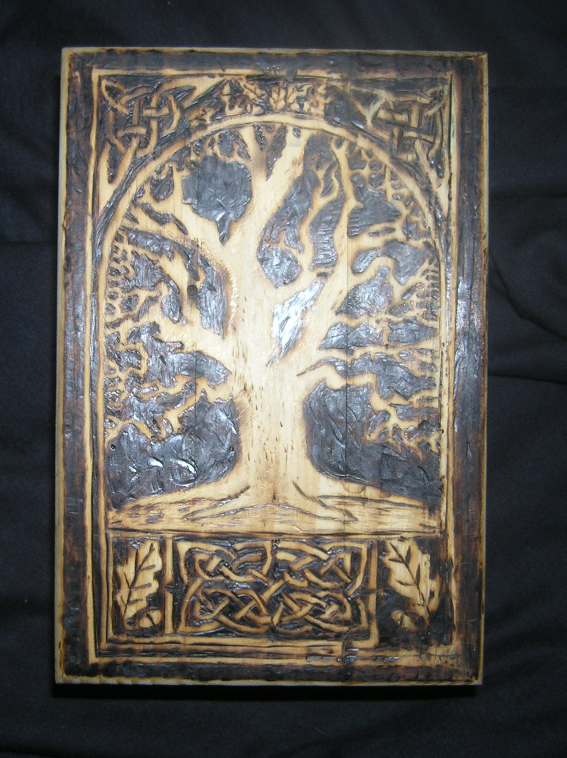 Celtic tree box