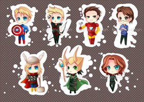 -- Avengers Chibi Keychain set --