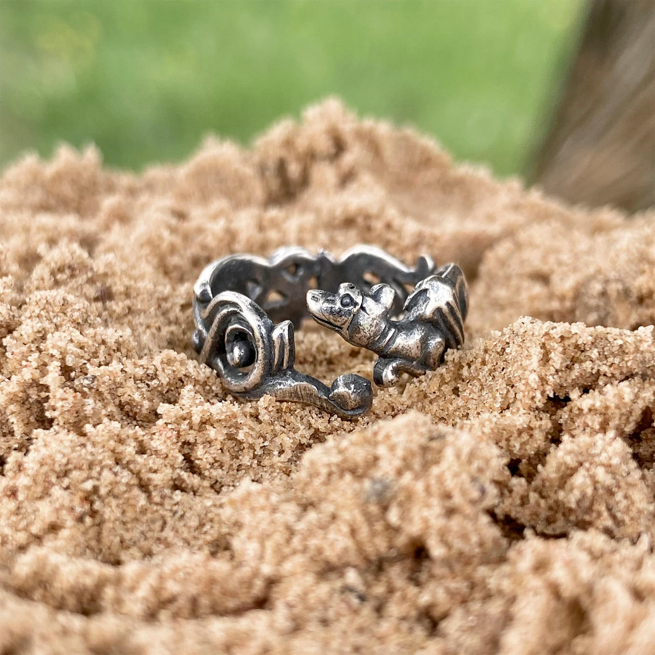 Runnings D Rings Running Dragon ring, Size 5 1/2 - 9 US, Silver by BDSart on DeviantArt