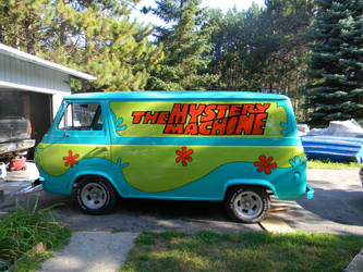 Mystery Machine by EndOfGreatness