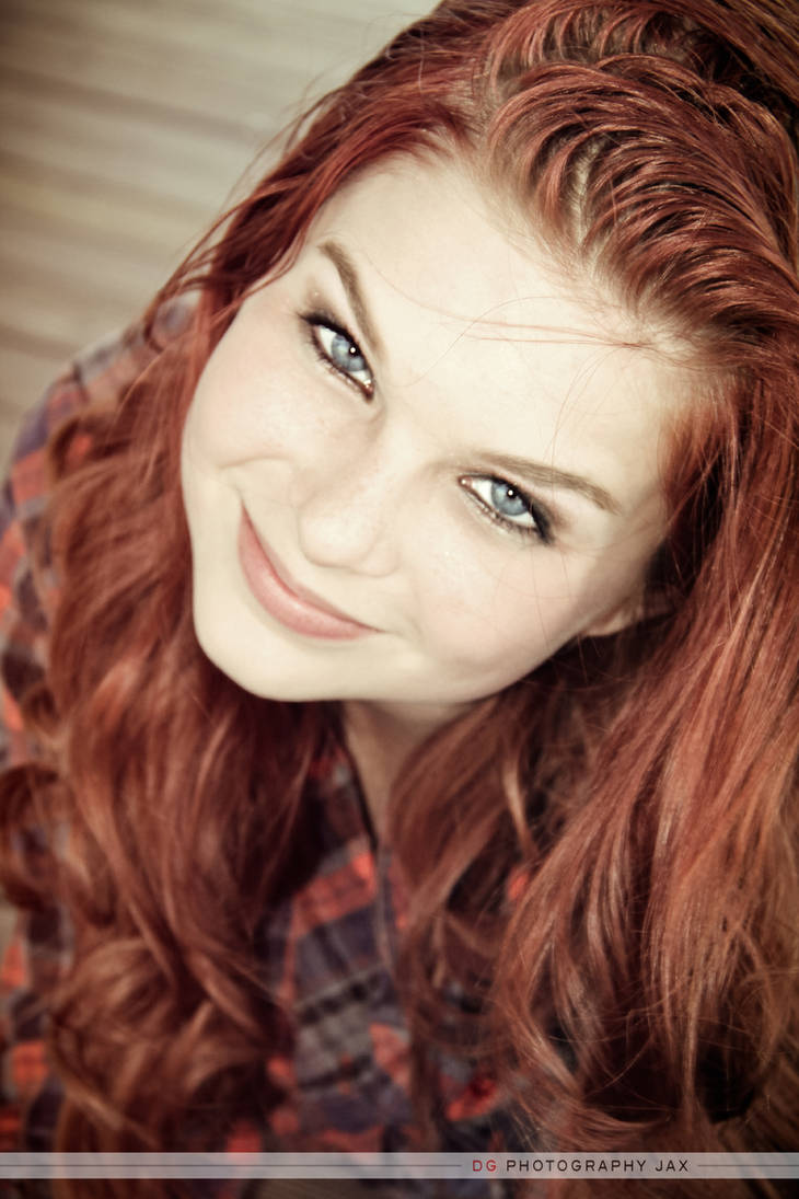 Soft Grin Example Soft Grin by RoyalImageryJax on DeviantArt