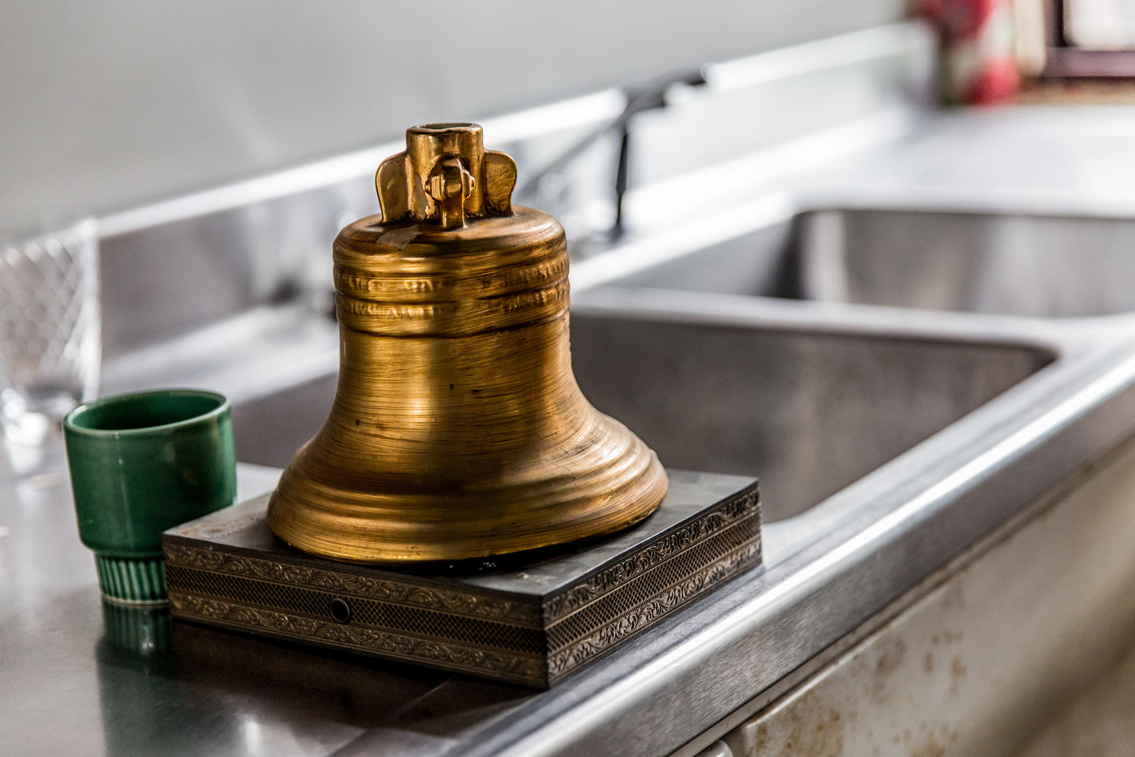 Howe Bells Howeys Bell by RoyalImageryJax on DeviantArt