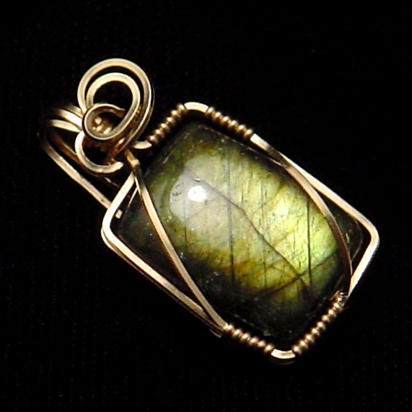 Green Labradorite Pendant