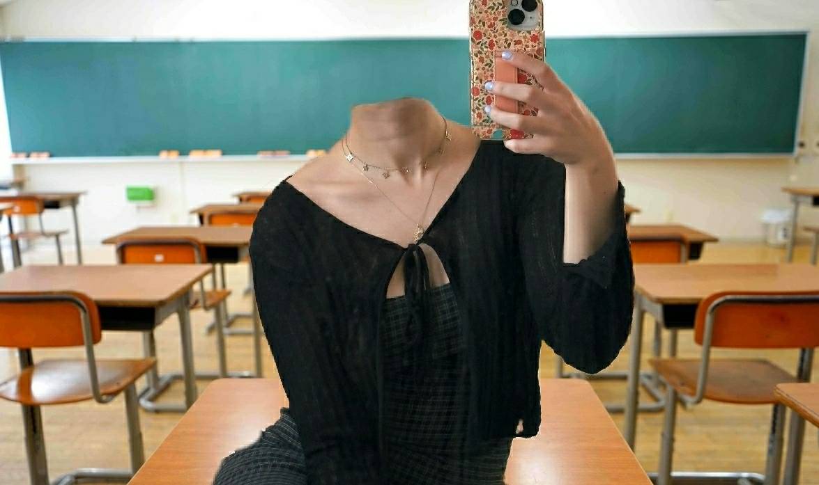 Headless Deviantart Rgt Detention Headless by QueridaPink79 on DeviantArt