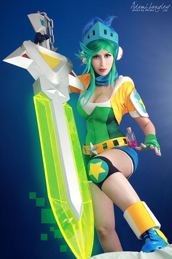 Arcade Riven Cosplay  League Of Legends Official Amino