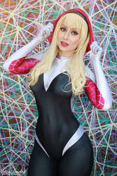 Spider-Gwen Cosplay