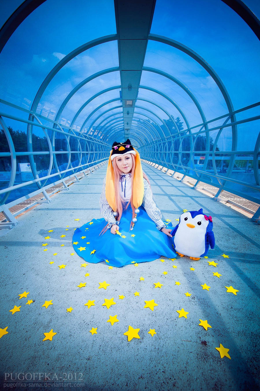 Himari with penguin