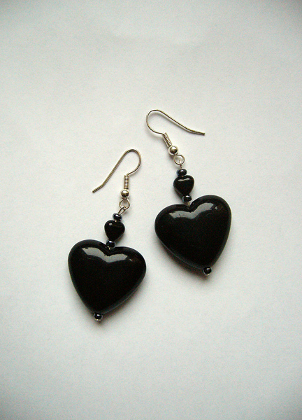 Black Heart Earrings