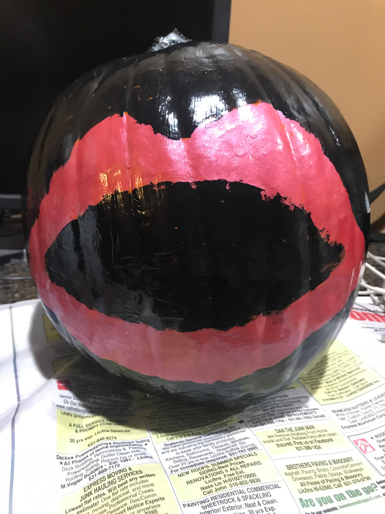 Lips from the Masked Singer as a Pumpkin