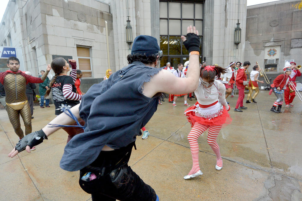 2014 Honk Festival,Noise and Boogie On the Street7