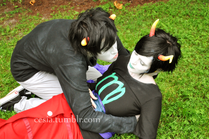 Karkat: Kiss the girl